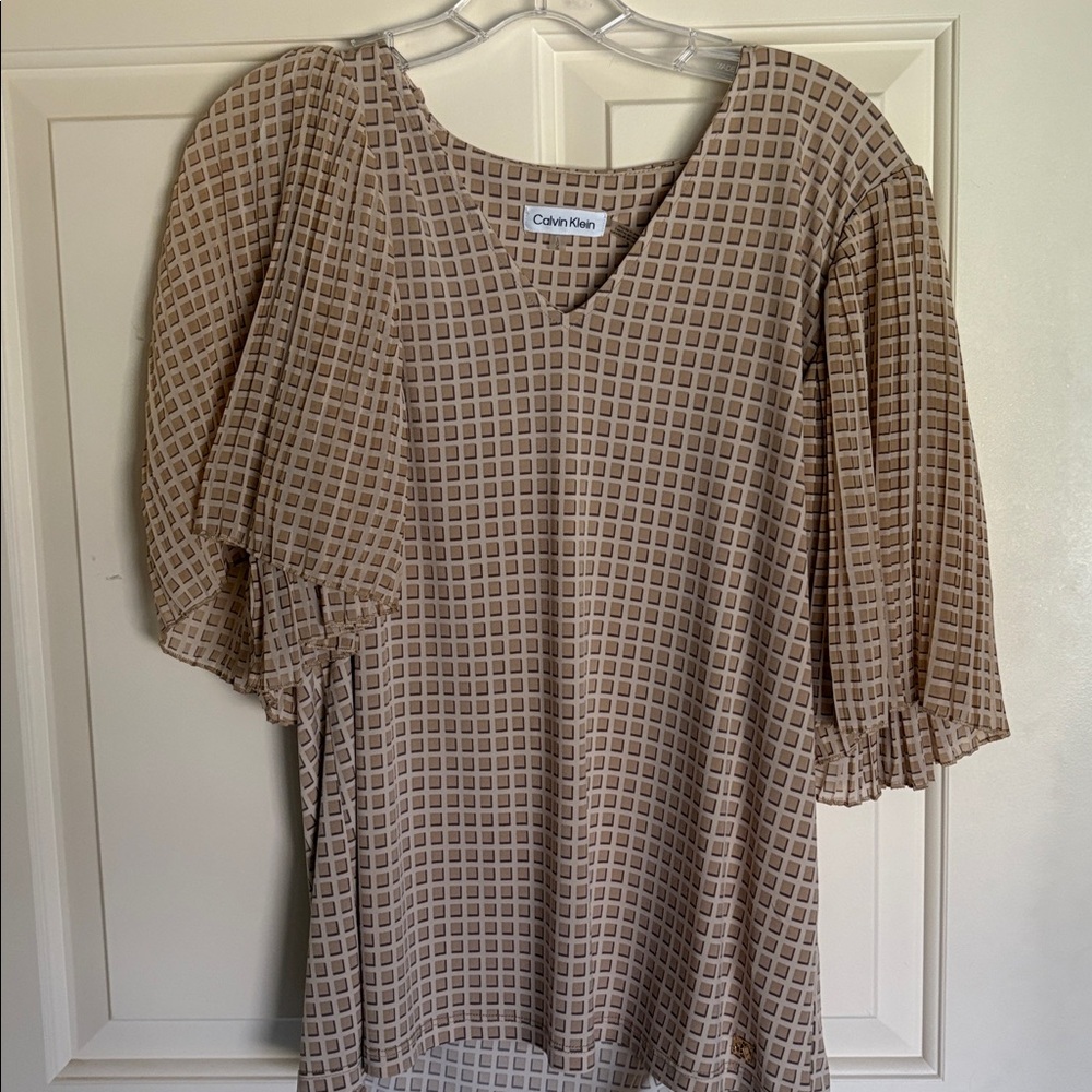 Calvin Klein Beige Square-Print Puff Sleeve Top